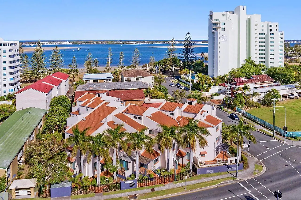 Santa Fe By The Broadwater מלון דירות