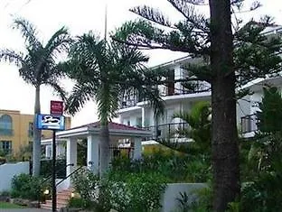 Apartment Shaz Maisons *