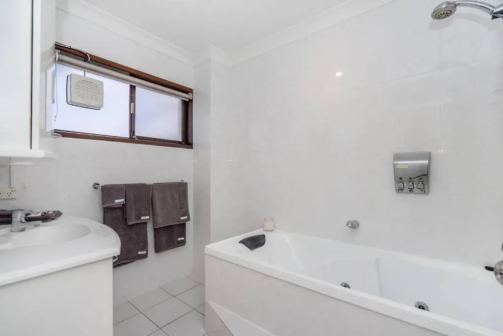 Luxury, Pets, Beach, Convention, Casino, Shopping, Privacy Lejlighed Gold Coast