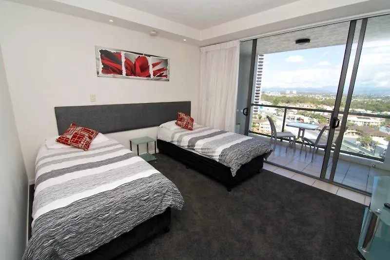Ipanema Surfers Paradise Resort 4*