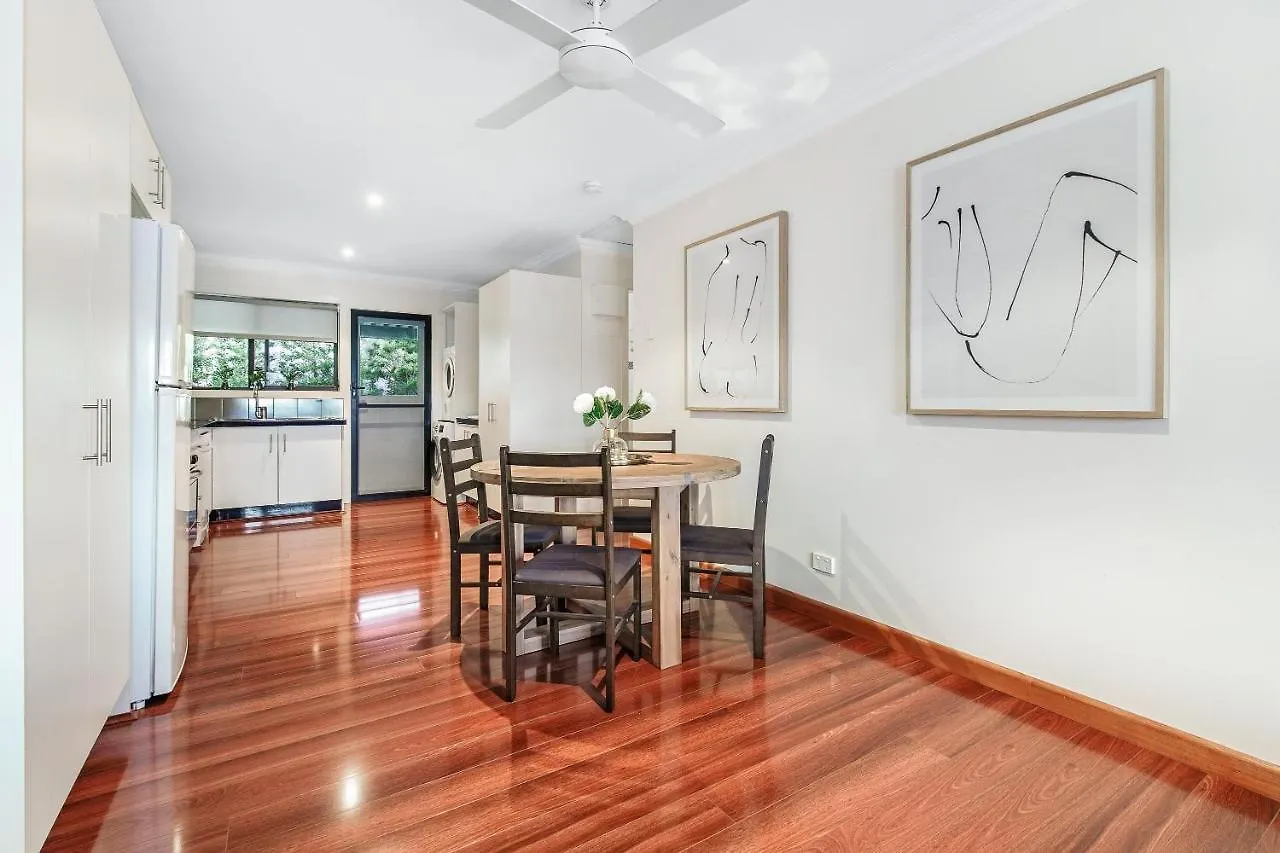 Luxury, Pets, Beach, Convention, Casino, Shopping, Privacy Gold Coast