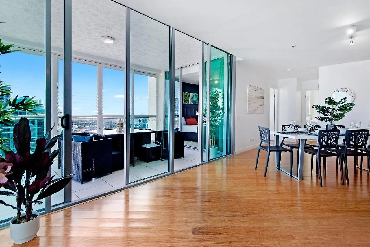 Wings Resort, And 2 Story Penthouses - We Accommodate Apartment Gold Coast