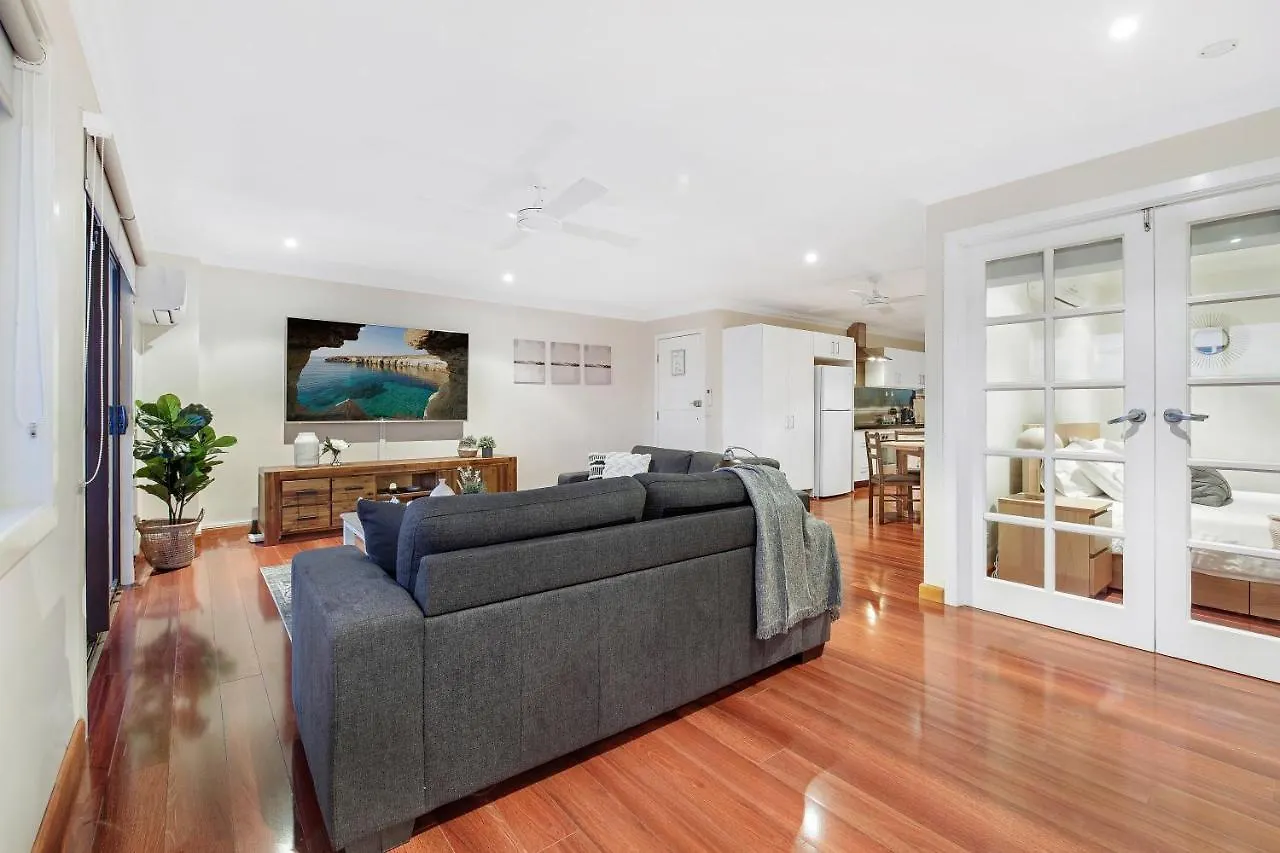 Luxury, Pets, Beach, Convention, Casino, Shopping, Privacy * Gold Coast