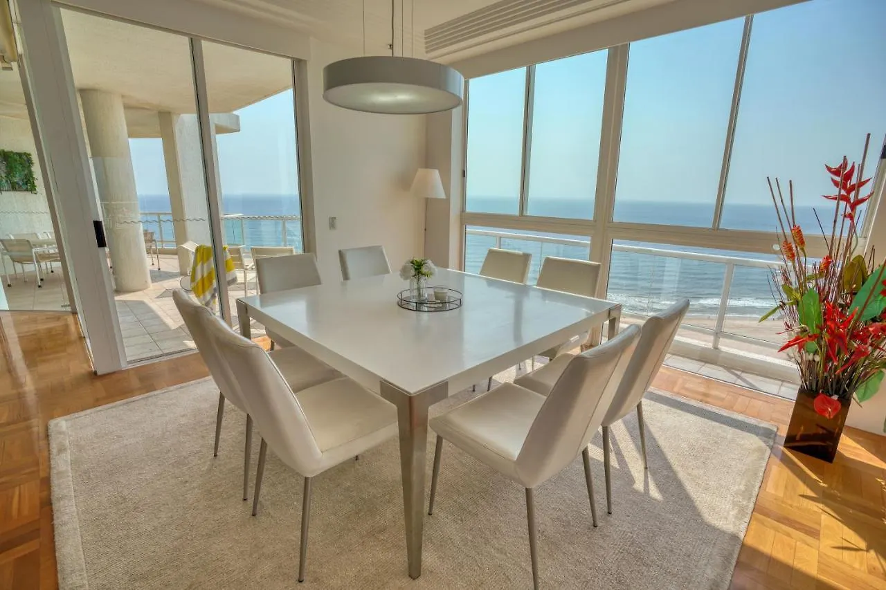 Carmel By The Sea Apart-hotel Gold Coast
