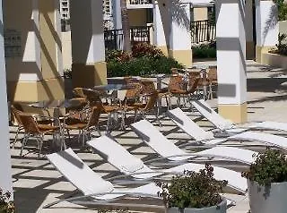 Chevron Renaissance Private