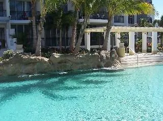 Chevron Renaissance Private