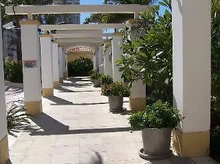 Chevron Renaissance Private Hotel