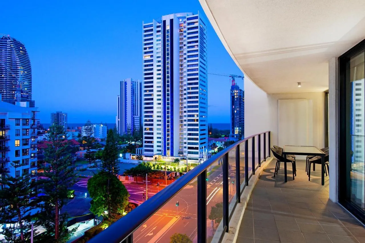 Mantra Sierra Grand Apart-hotel 4*