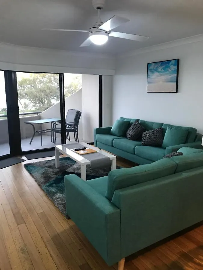 Aparthotel Sandrift Beachfront Gold Coast