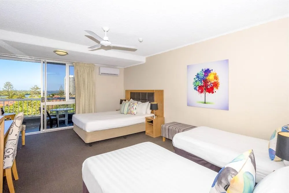 Greenmount House 4* Gold Coast