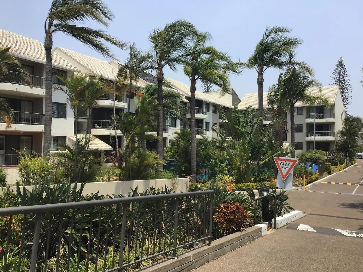 Broadwater Shores Waterfront