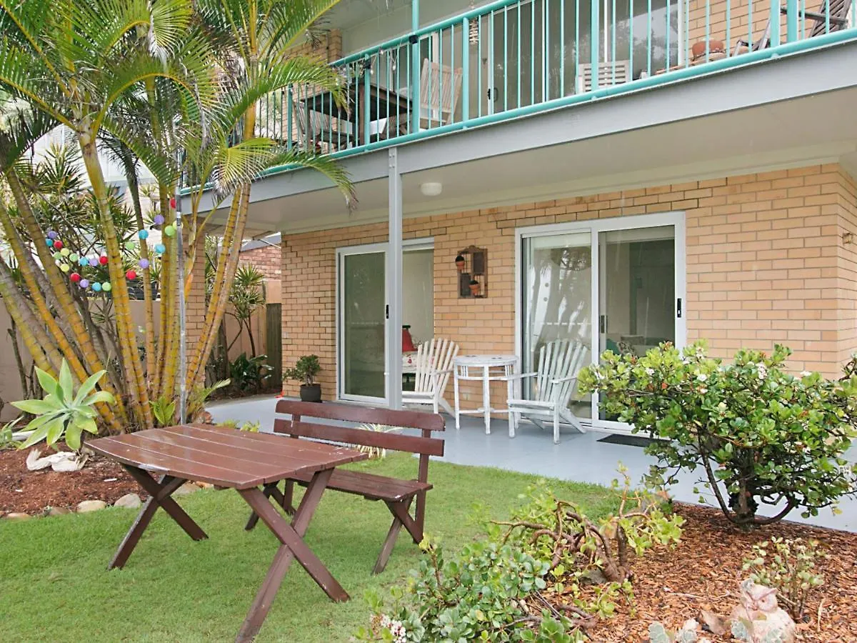 Apartment Shoreside Unit 1 - Absolute Beachfront Ground Level Unit In Tugun - Wi-fi Included Gold Coast
