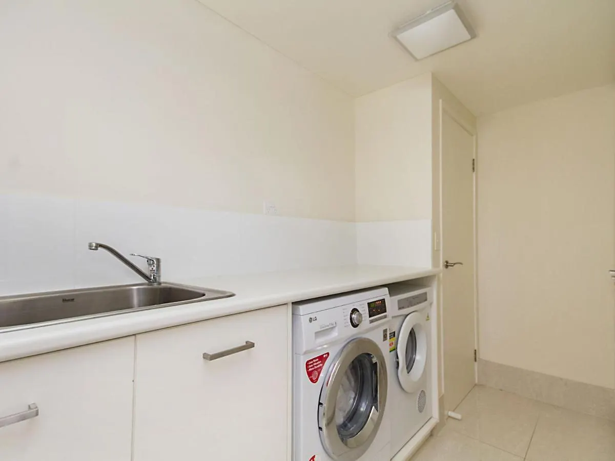 Maili 6 Luxury Sky Gold Coast