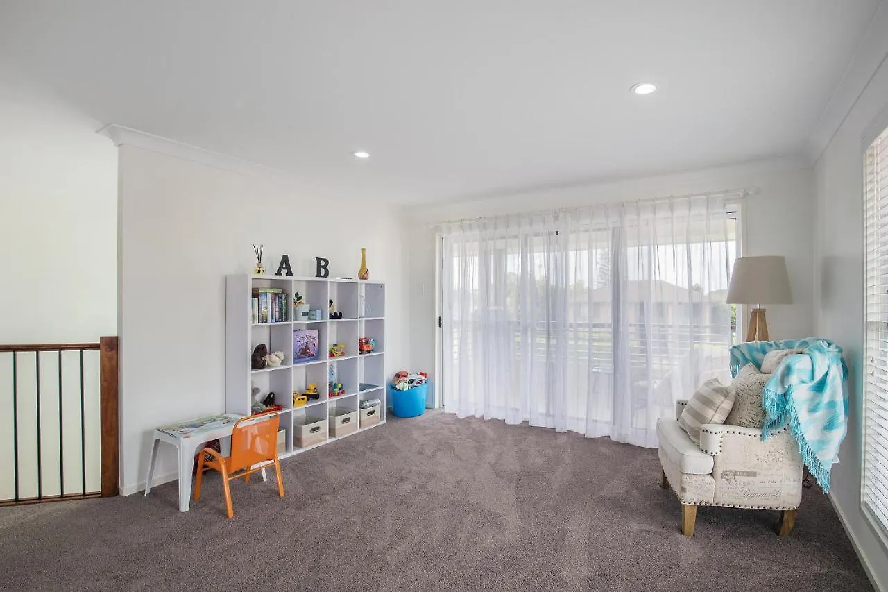 Penzion 5 Star Water Front Luxury, Ava Gold Coast