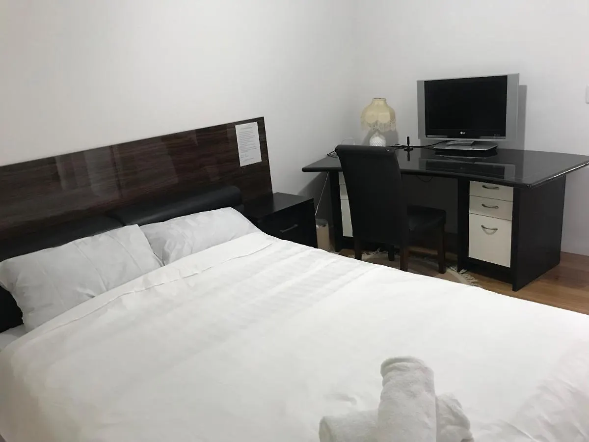 449 Gold Coast
