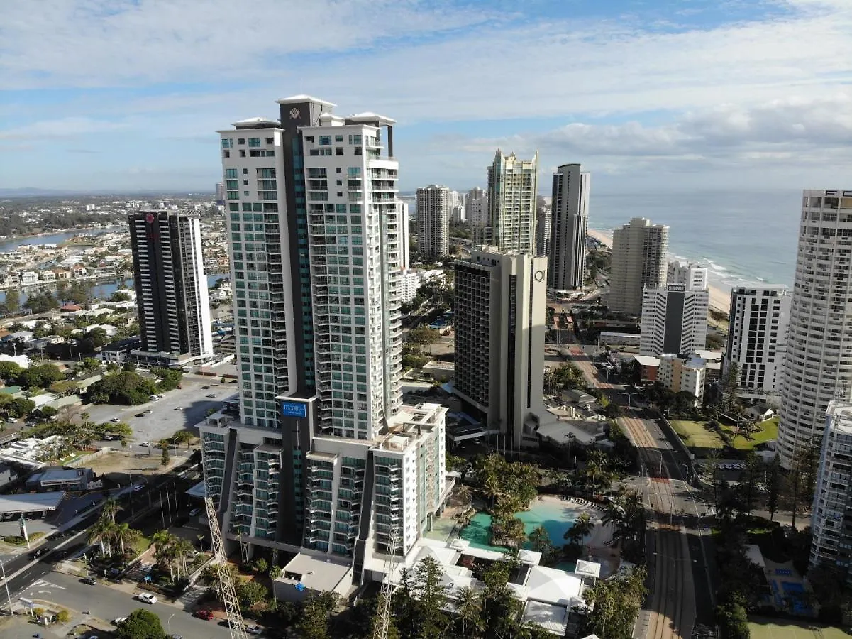 Crown Towers Lejlighed