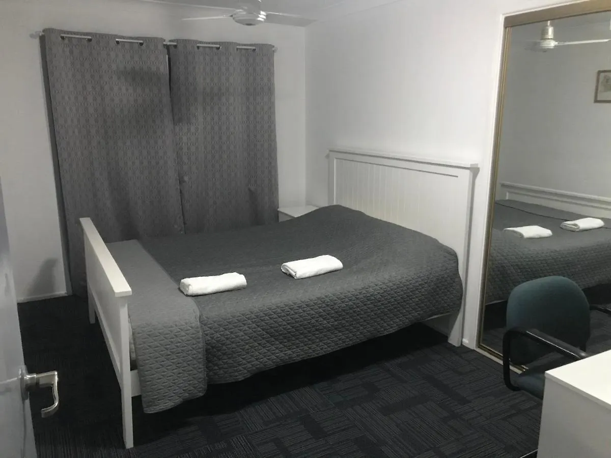 Homestay Convenience House In Nerang With Private Gold Coast