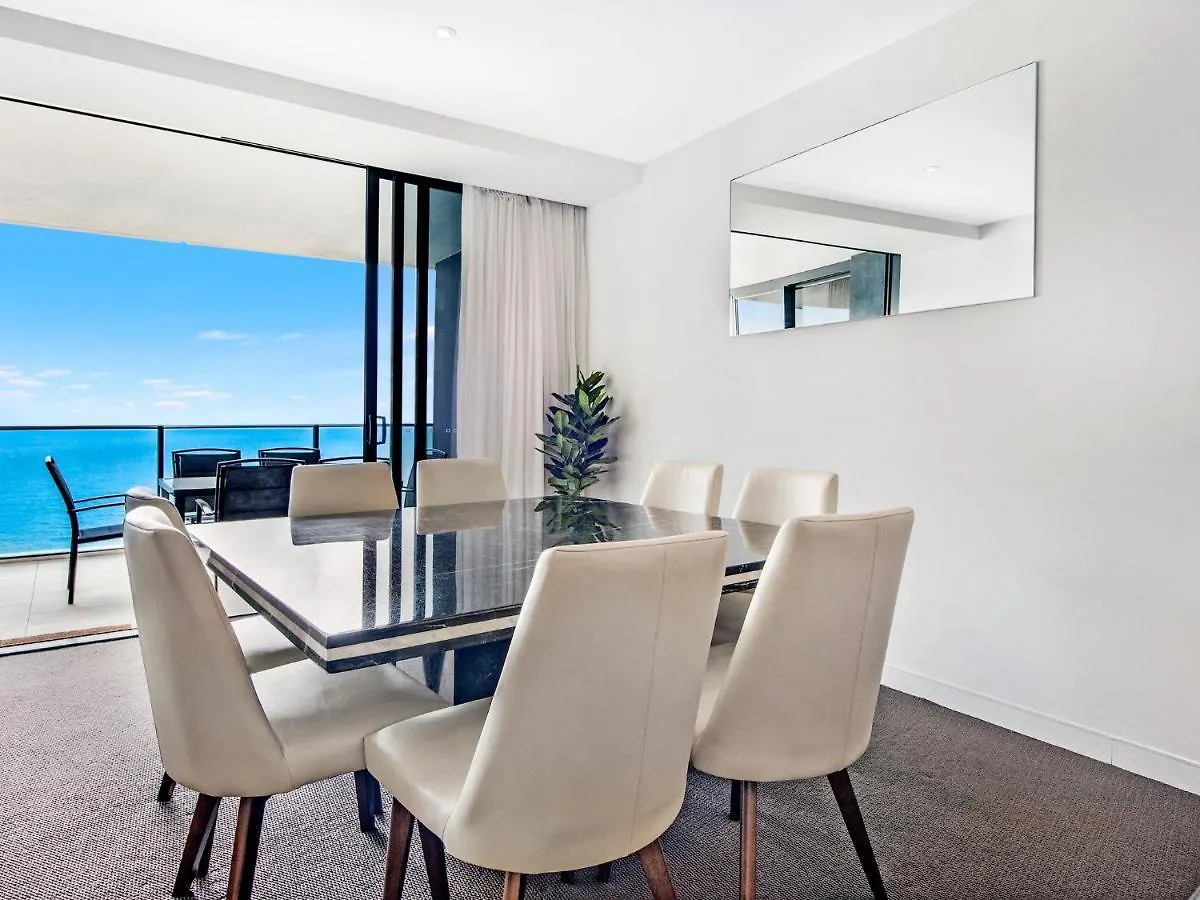 Oracle Private 3 Bedroom Sub Penthouse *