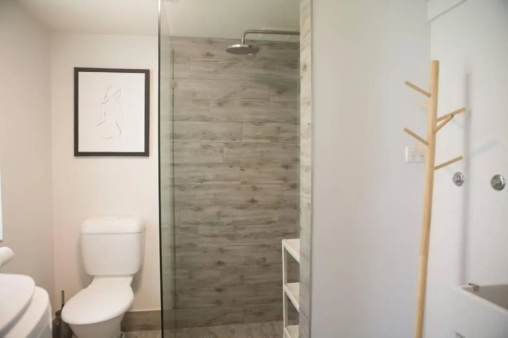Surfers Paradise Self Contained 1 Bed Unit شقة *