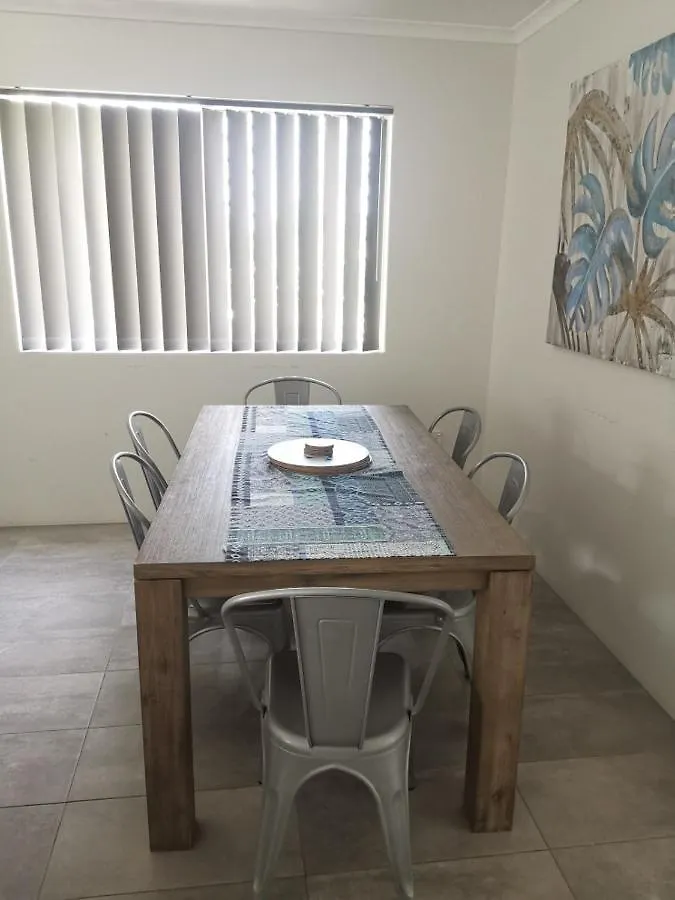 Cha Private Apts Markham Court *