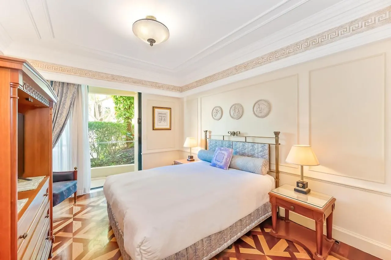 Hotel Imperial Gold Coast