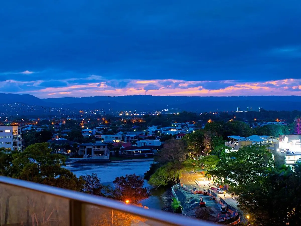 Spacious And Modern 3 Bed In Broadbeach At Sierra Grand Apartament Gold Coast