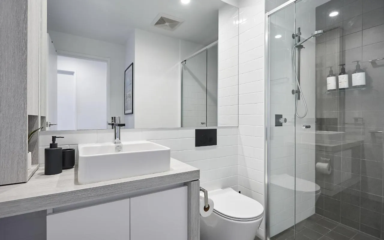 Boardwalk Burleigh Luxury Three Bedroom Apartment *