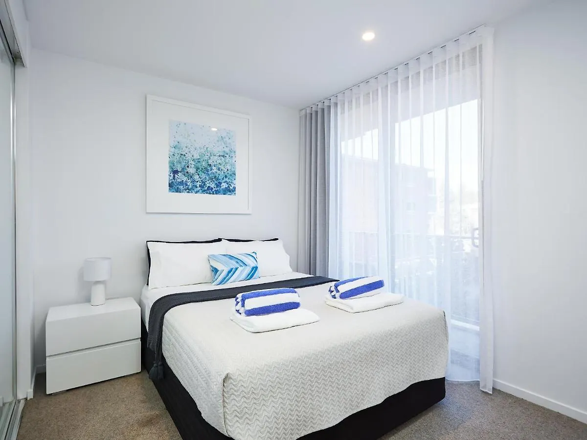 Boardwalk Burleigh Luxury Three Bedroom
