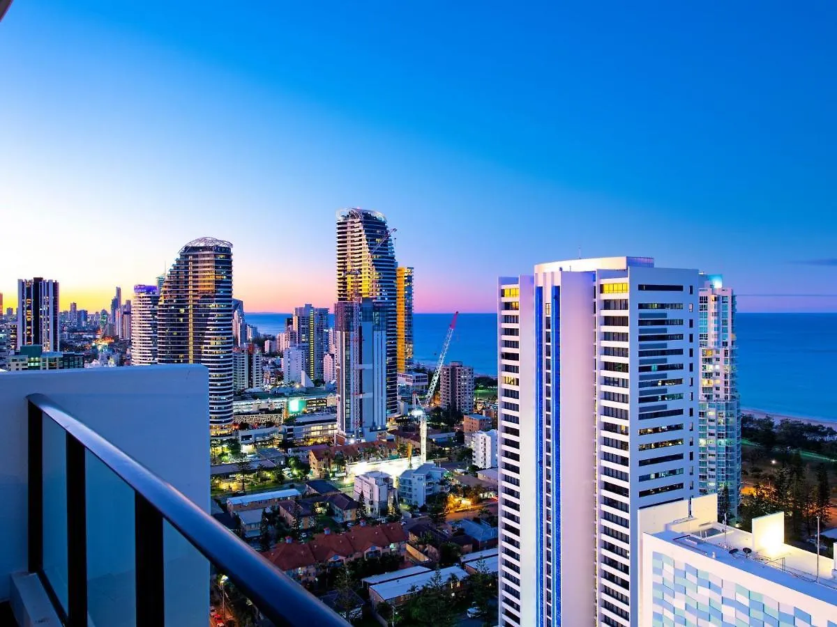 Private Rooftop Penthouse - Sierra Grand - Coasthm * Gold Coast