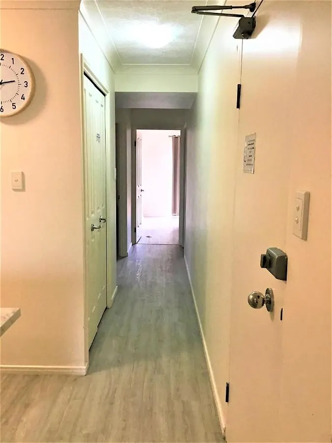Beaches On Wave Street Hotel apartamentowy Gold Coast