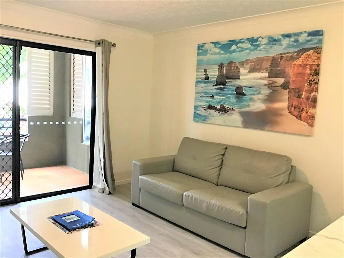 Hotel apartamentowy Beaches On Wave Street 3*