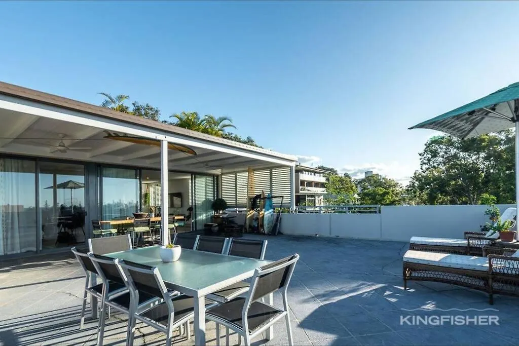 Luxe 3 Bedroom Rooftop Beachside דירה גולד קוסט