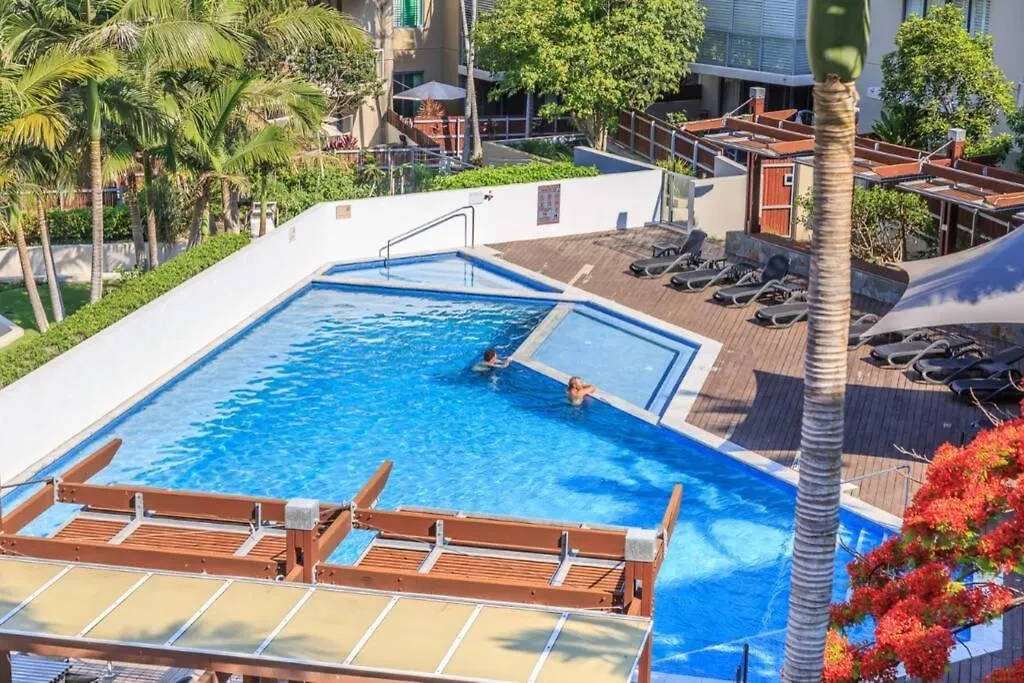 Luxe 3 Bedroom Rooftop Beachside דירה *