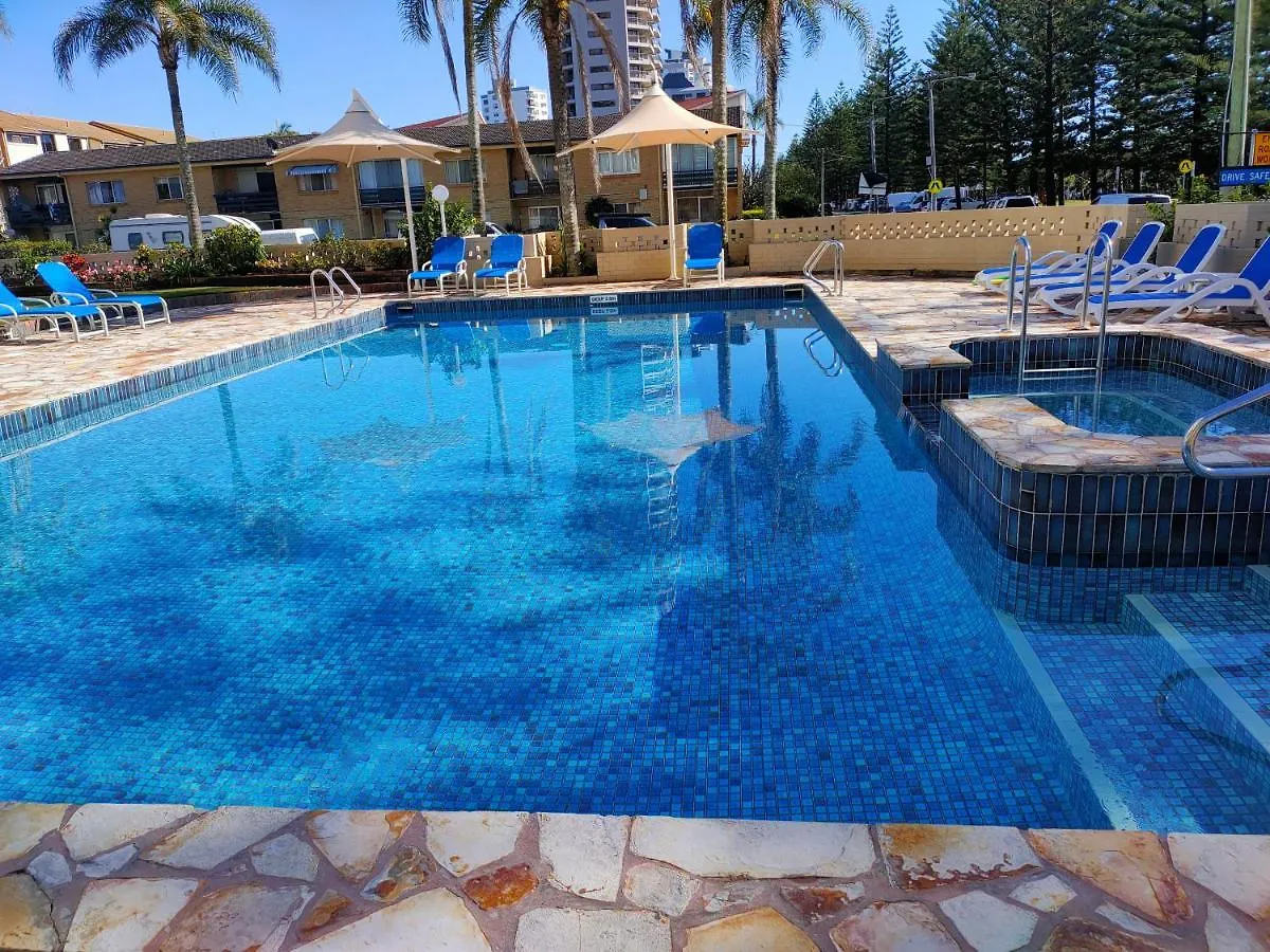 Southern Cross Beachfront Ξενοδοχείο με διαμερίσματα 4*
