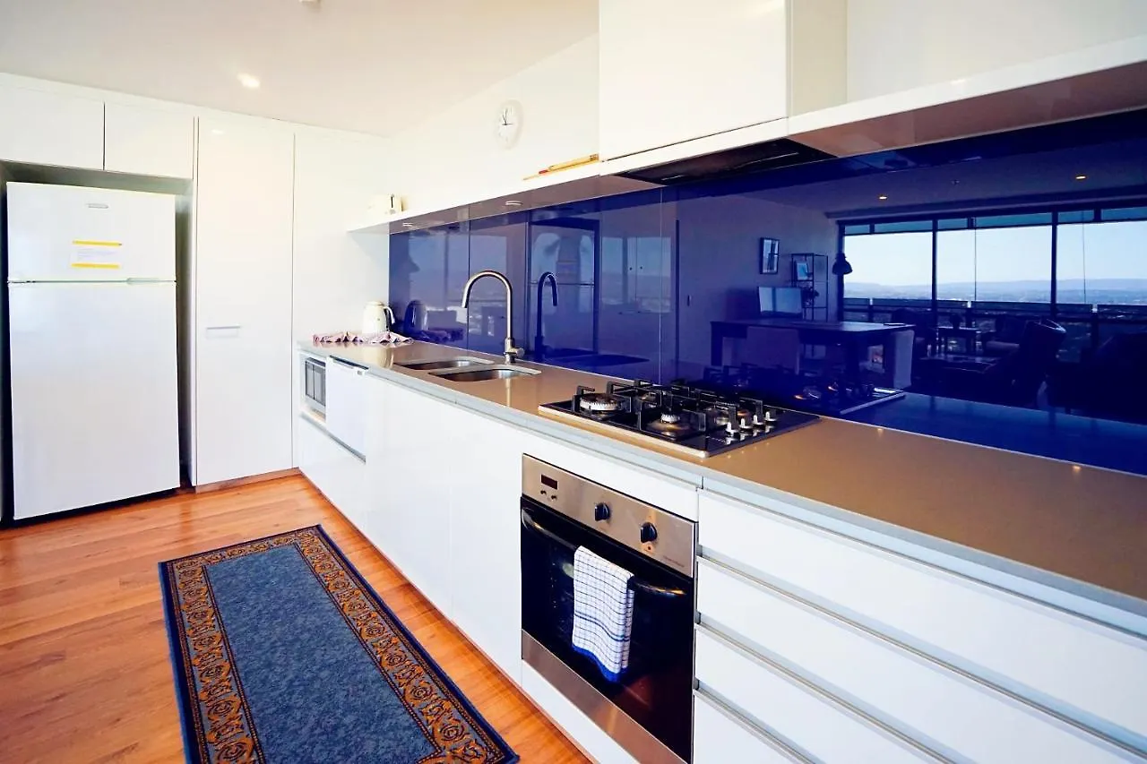 Circle On Cavill Surfers Paradise Apartments-holiday Paradise Apartment