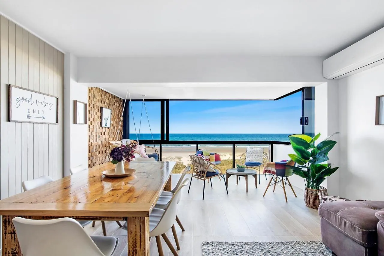 Apartmán Absolutly Beachfront Surfers Paradise, Pure Shores! *