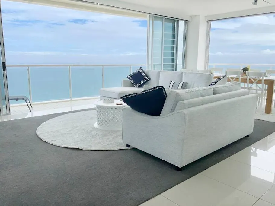 Air On Broadbeach Beachfront 2level Stunning With 180 Degree Views * Guldkusten
