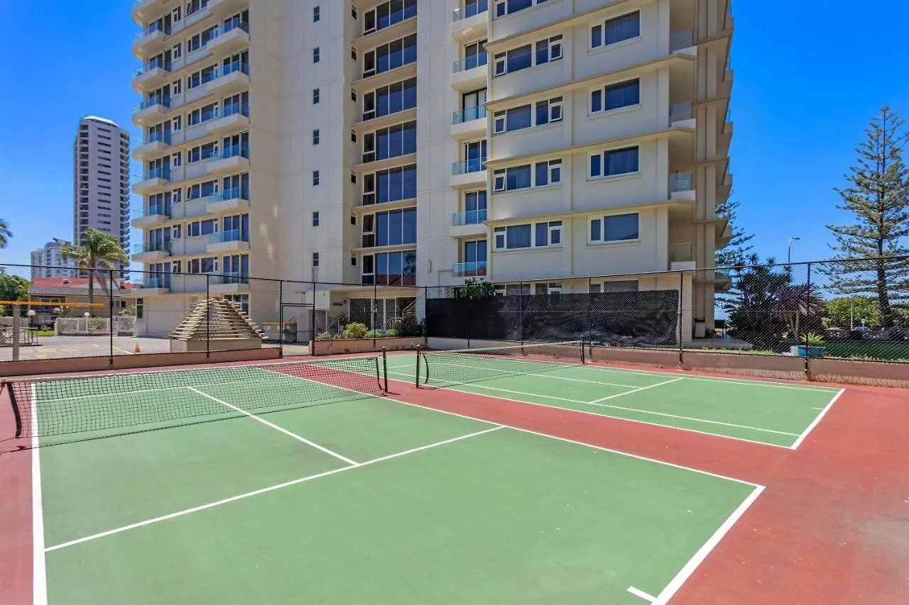 Southern Cross Beachfront Ξενοδοχείο με διαμερίσματα 4*