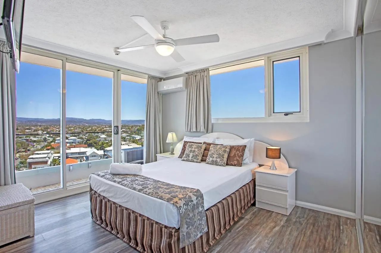 Southern Cross Beachfront Ξενοδοχείο με διαμερίσματα 4*