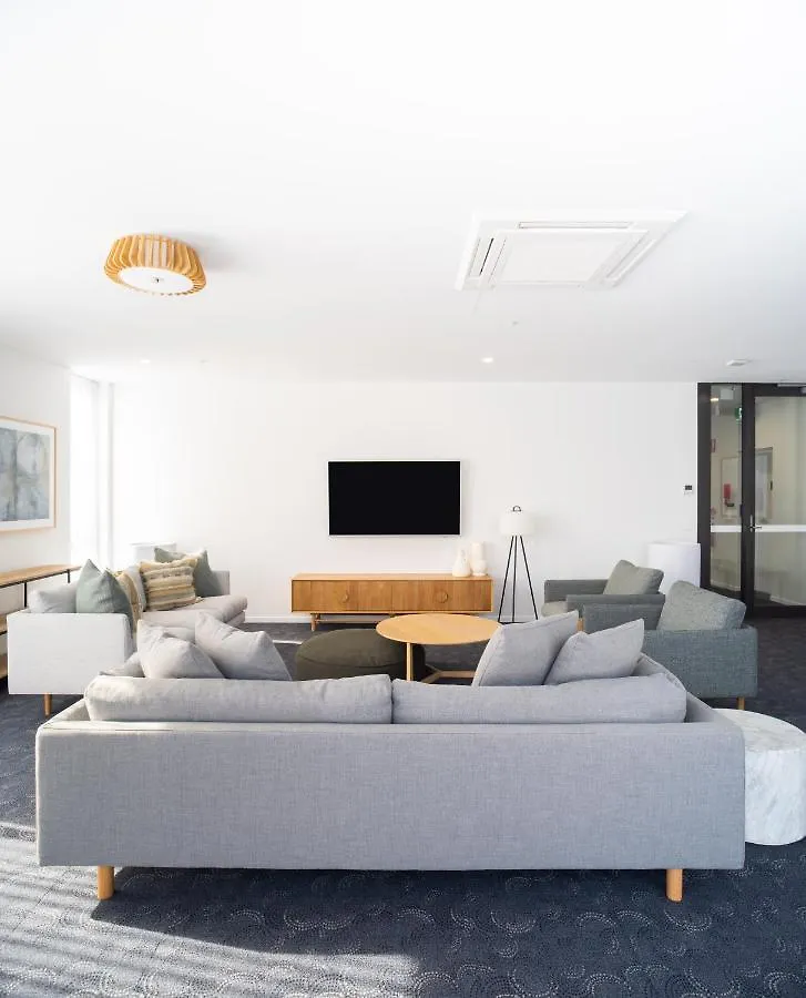 Opus Broadbeach 公寓