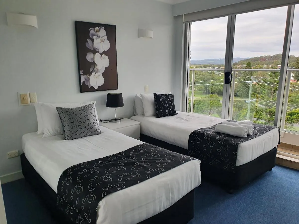 Pacific Surf Absolute Beachfront Апарт-отель 3*
