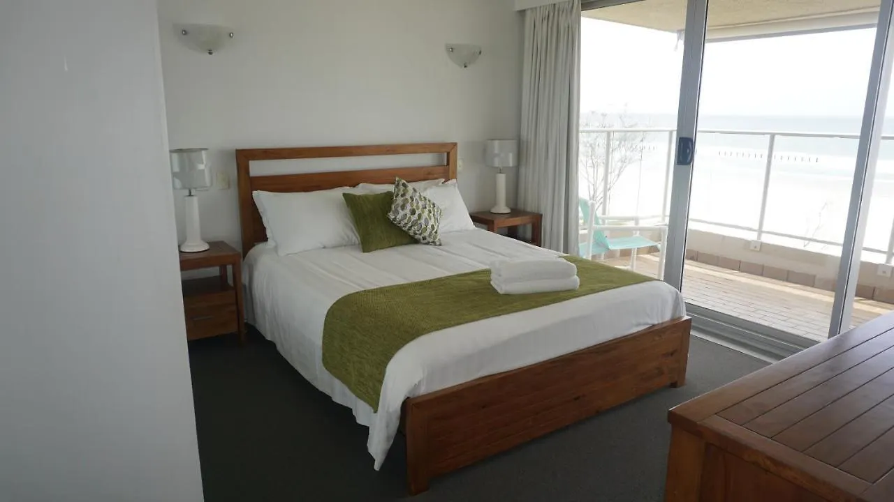 Апарт-отель Pacific Surf Absolute Beachfront Голд-Кост