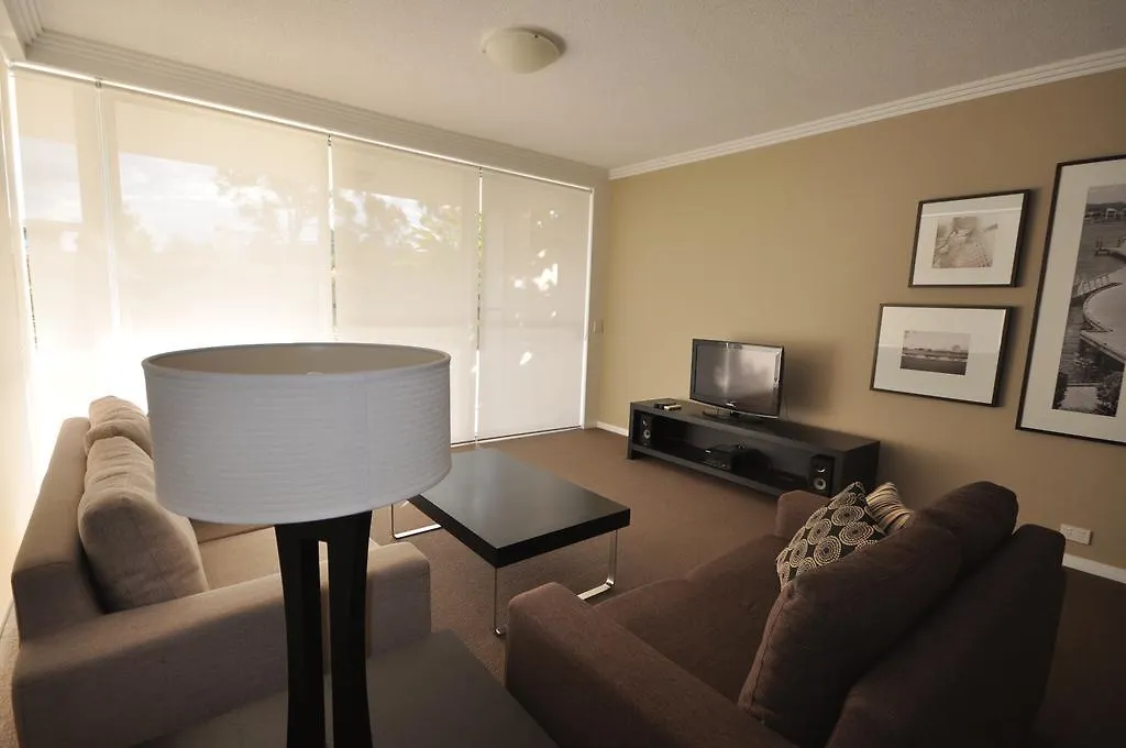 Apartahotel Chancellor Lakeside Gold Coast