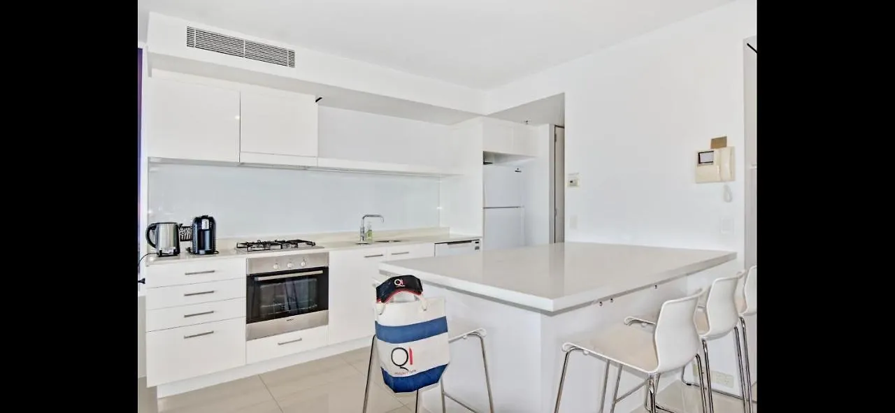 Private At Surfers Paradise Gold Coast