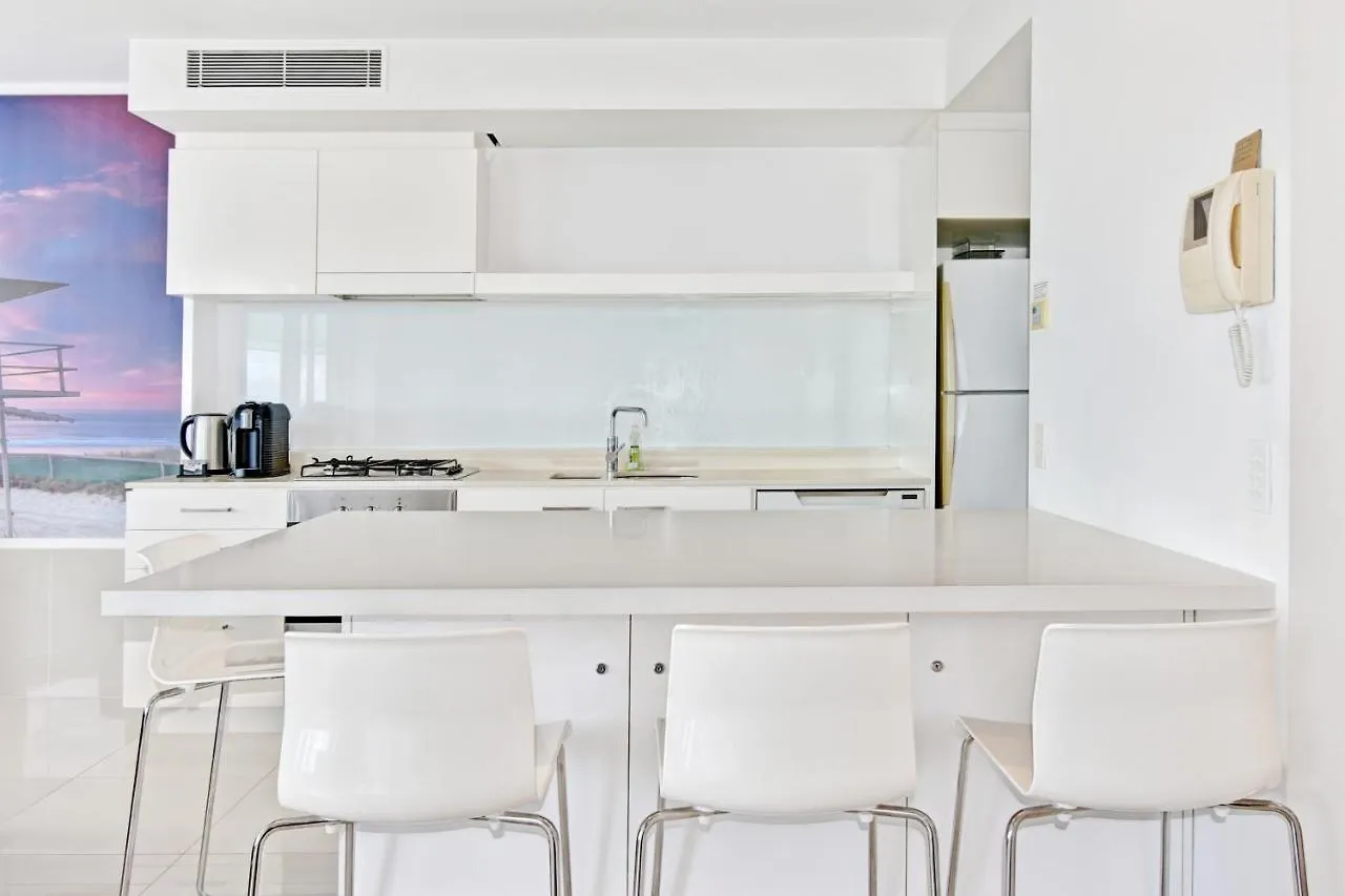 Private At Surfers Paradise Apartmán *