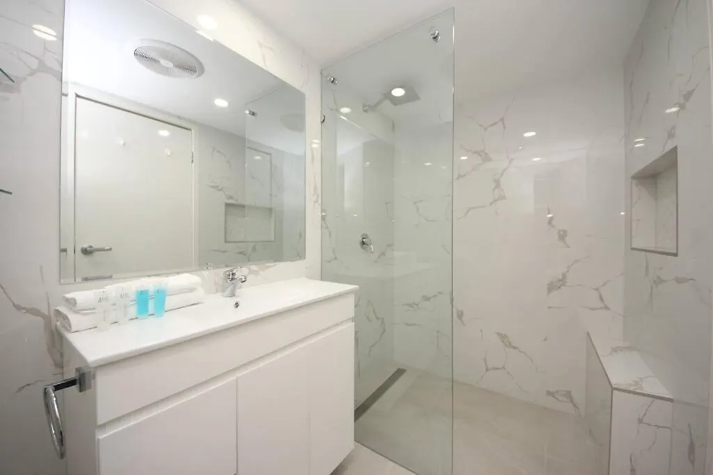 Diamond 24 Gold Coast