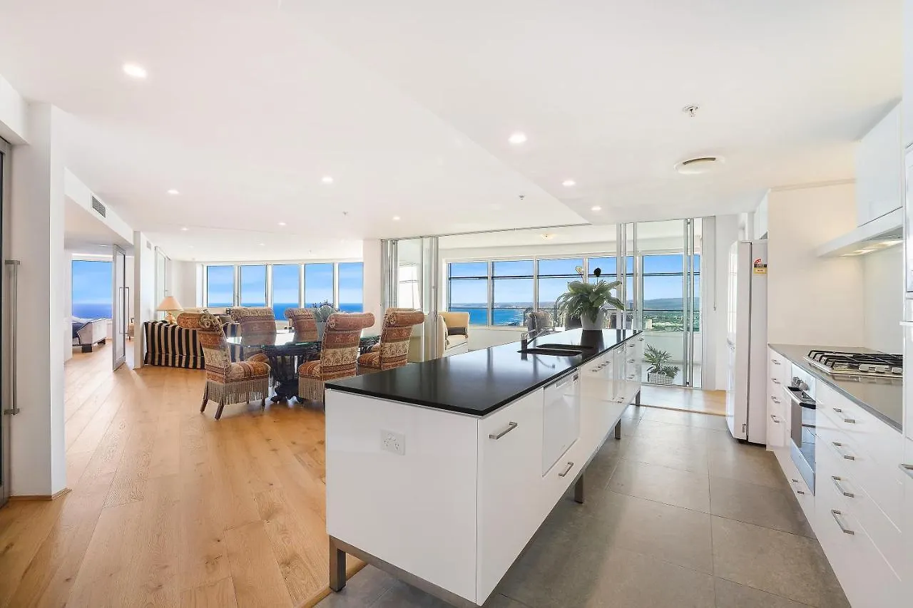 Apartment Tallest Tower Skyhomes | 9 Hamilton Avenue