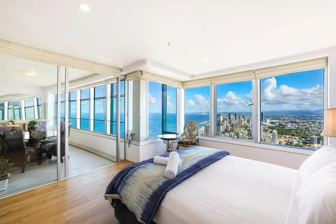 Apartment Tallest Tower Skyhomes | 9 Hamilton Avenue *