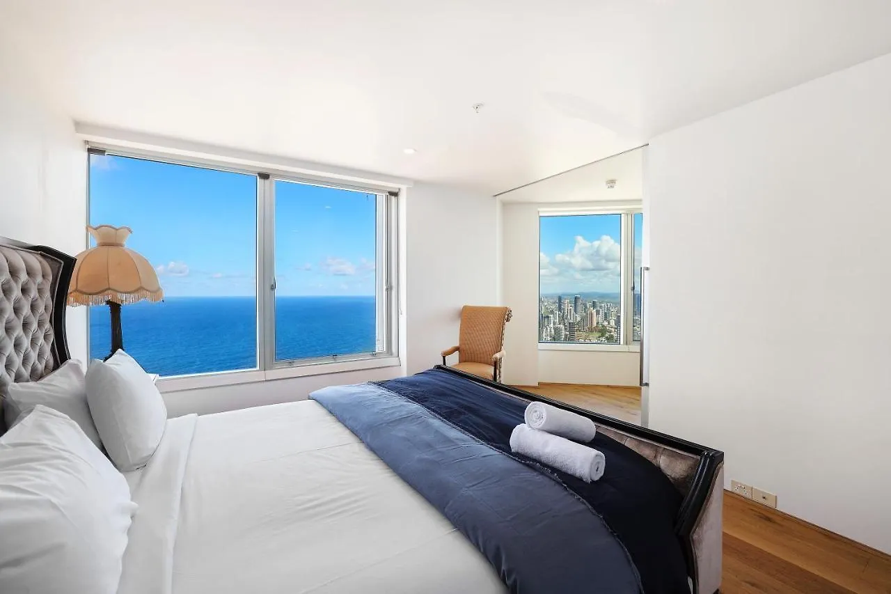 Tallest Tower Skyhomes | 9 Hamilton Avenue Apartment