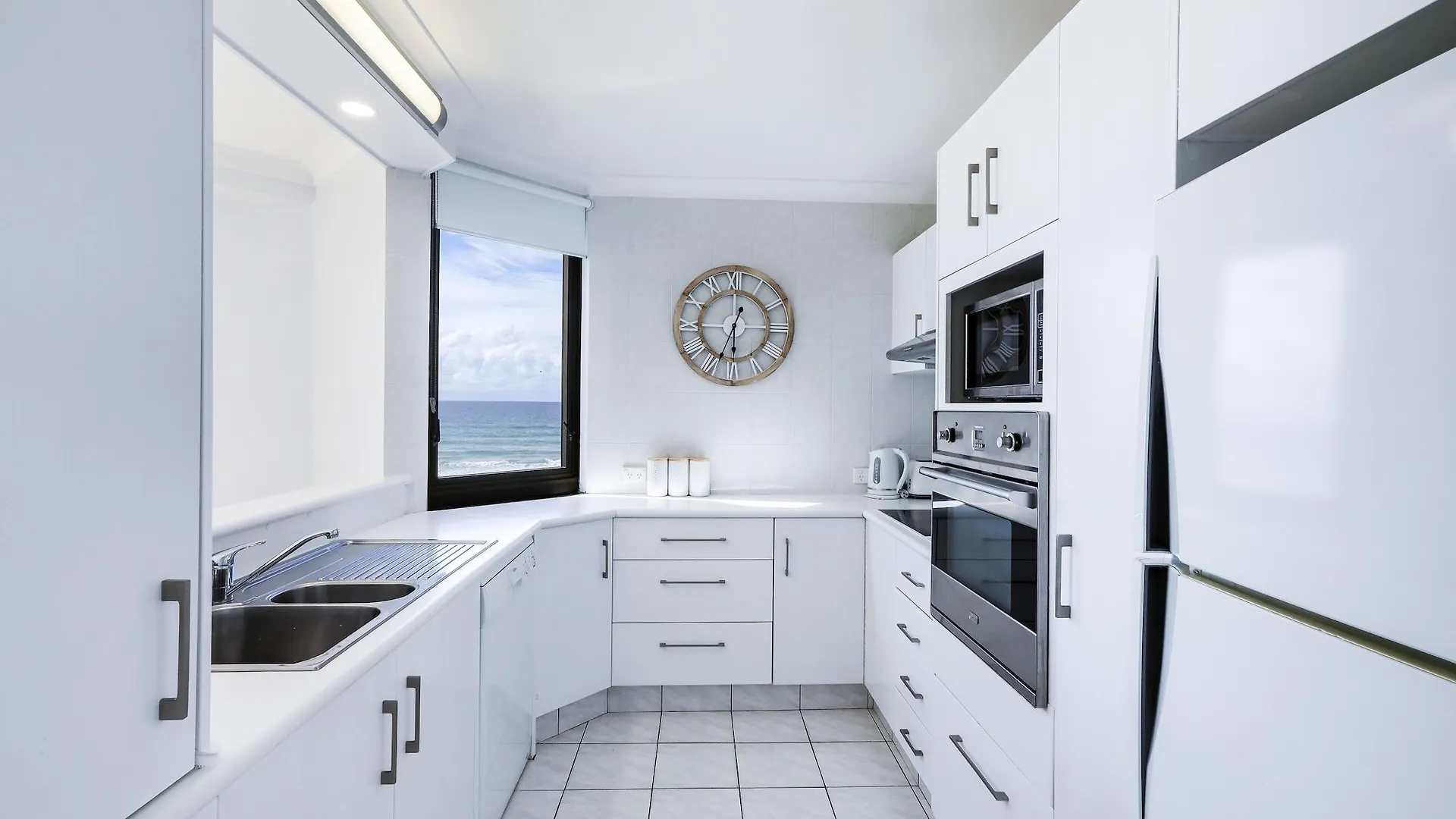 The Breakers 4* Gold Coast